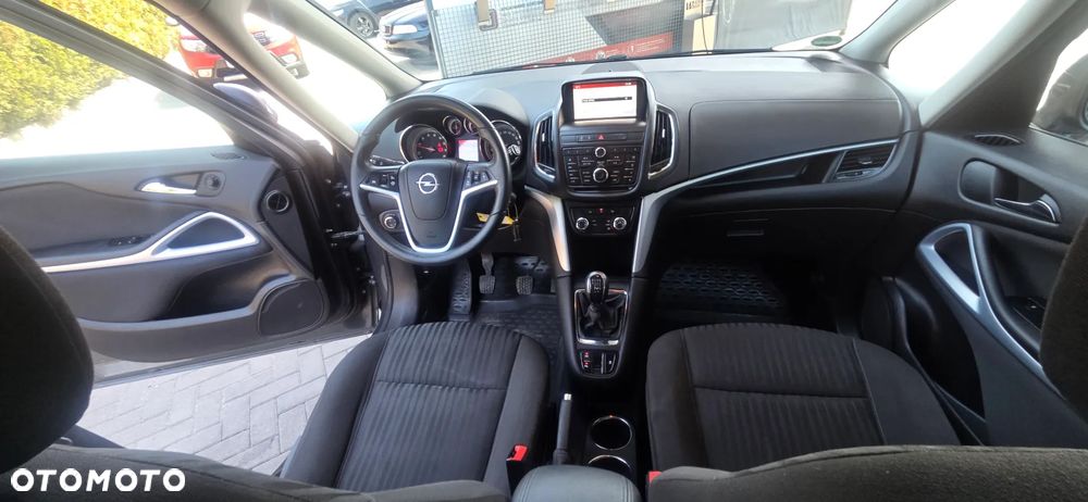 Opel Zafira Tourer 1.4 Turbo ecoFLEX Start/Stop Business Edition - 34