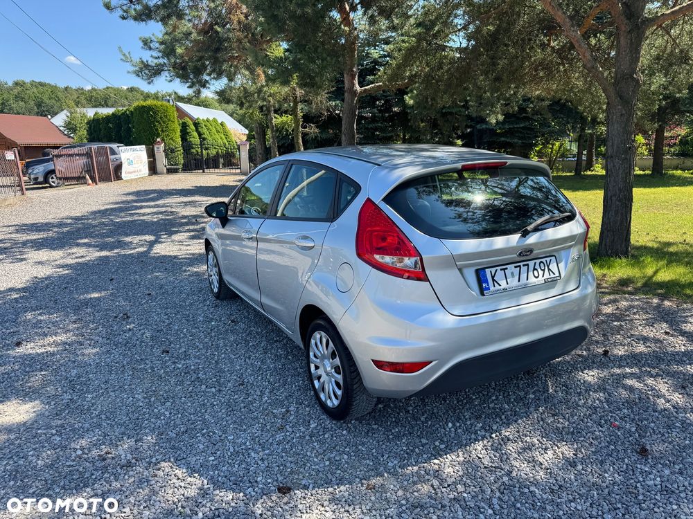 Ford Fiesta 1.4 Champions Edition - 3