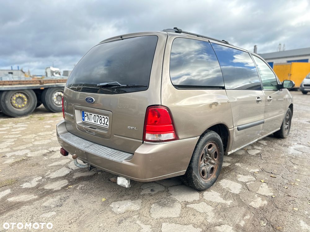 Ford Freestar - 5