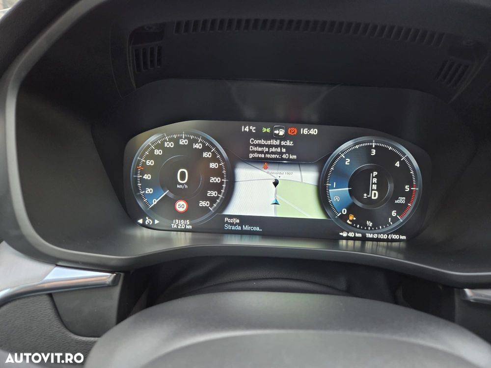 Volvo XC 60 B4 D Geartronic Momentum - 11