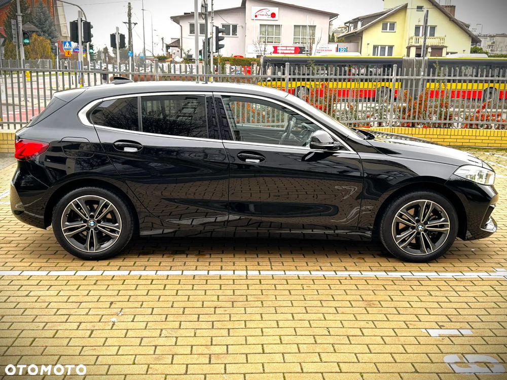 BMW Seria 1 118i Sport Line - 4