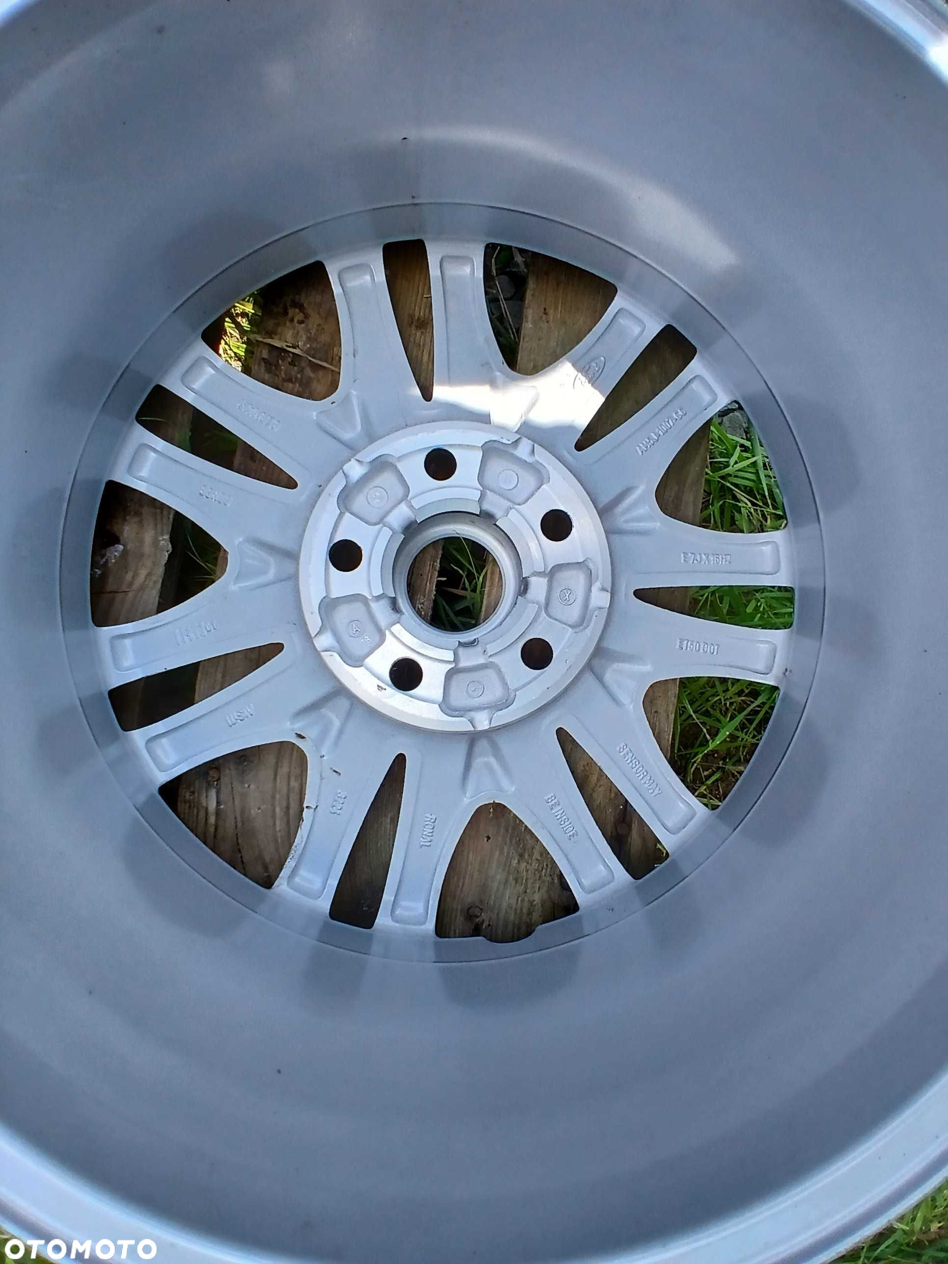 Felga aluminiowa 16 cali FORD FOCUS C-MAX - 2