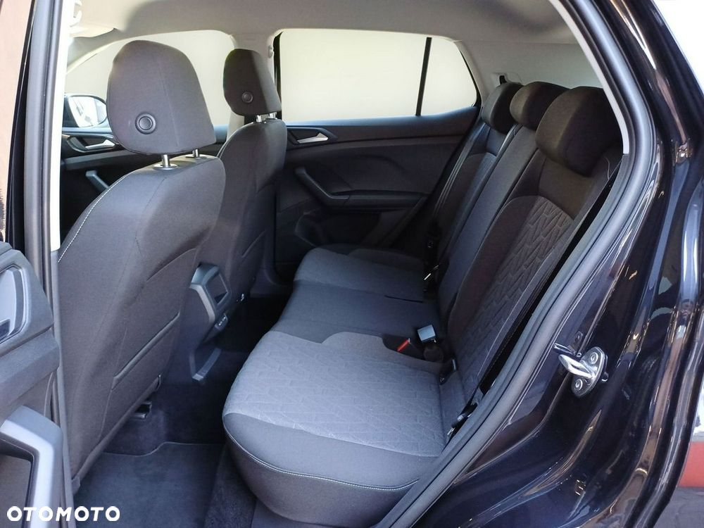 Volkswagen T-Cross - 15