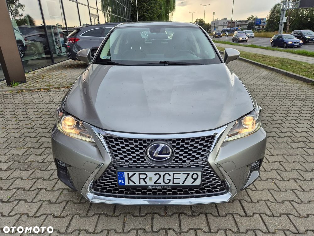 Lexus CT Standard - 12