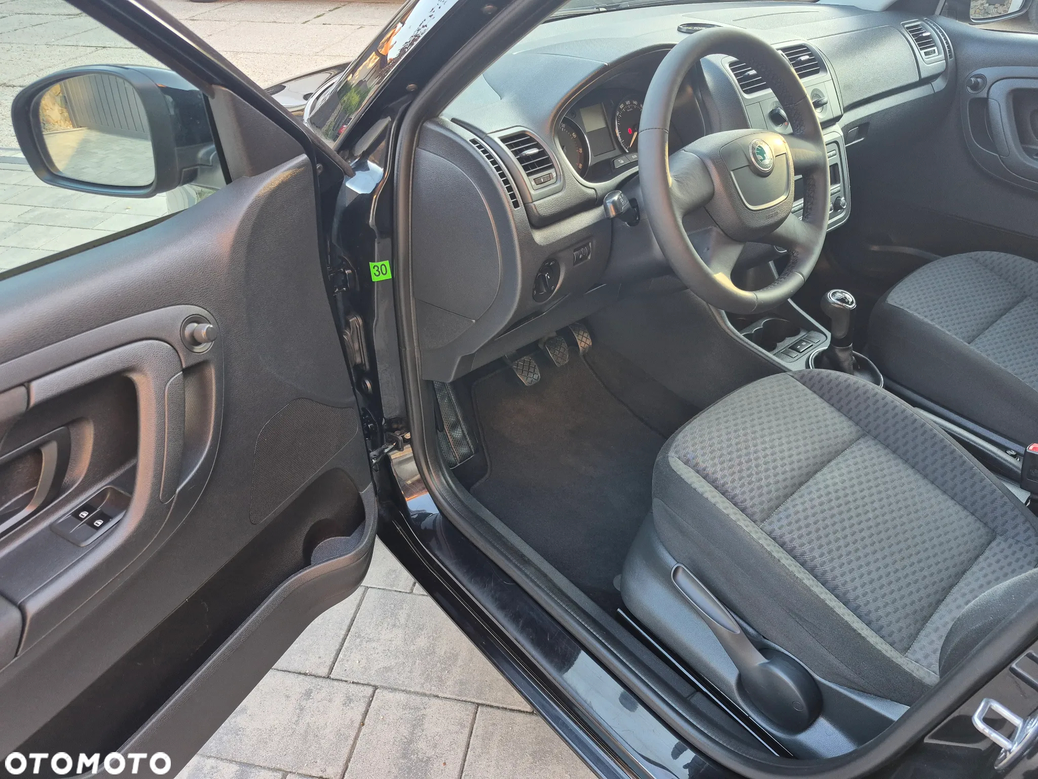 Skoda Fabia 1.2 HTP Ambiente - 10