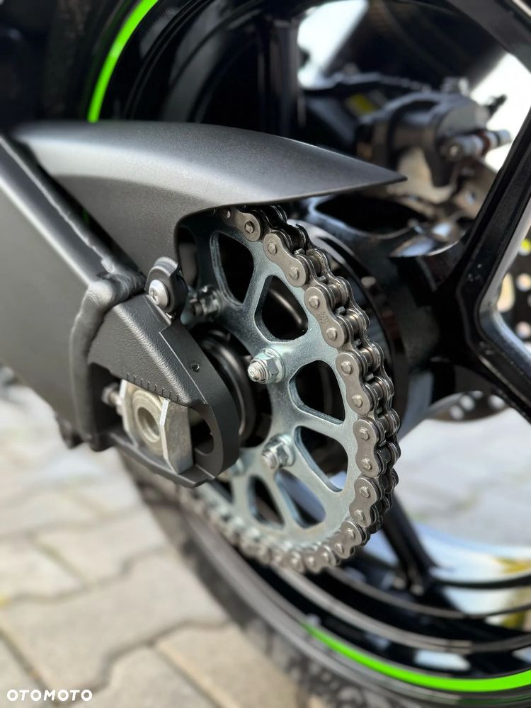 Kawasaki ZX - 6