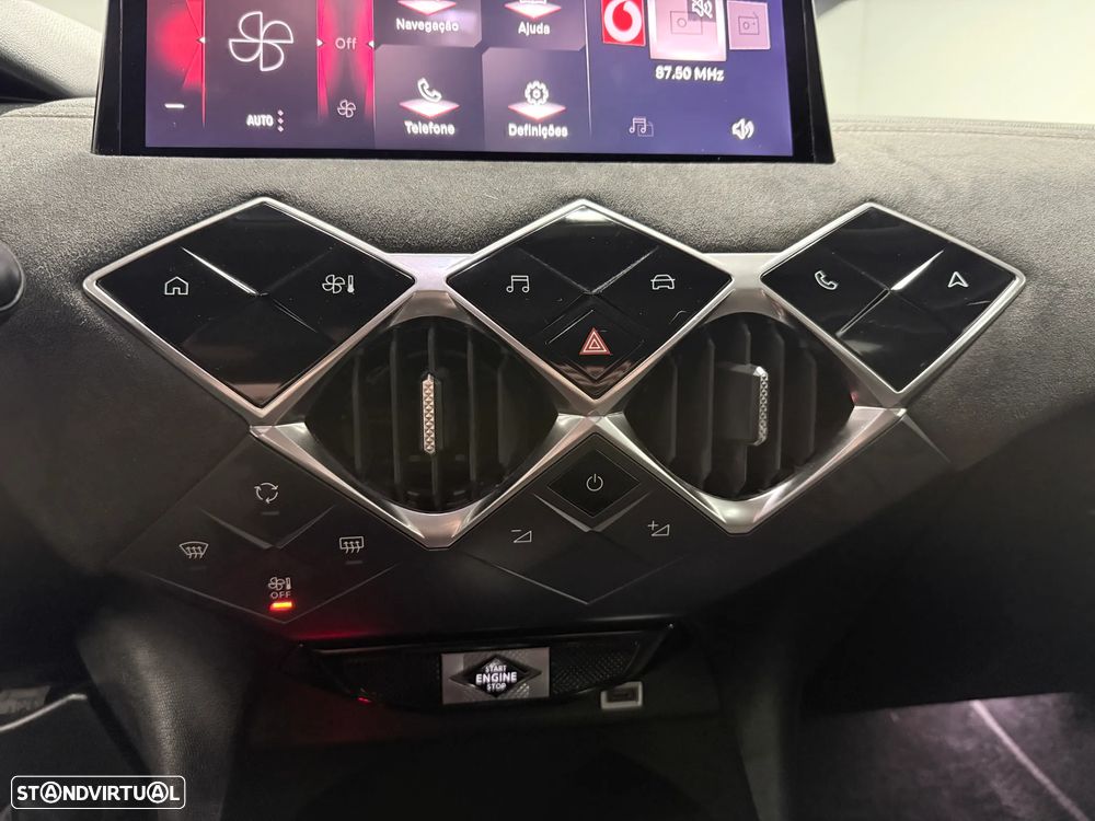 DS DS3 E-Tense Performance Line + - 6