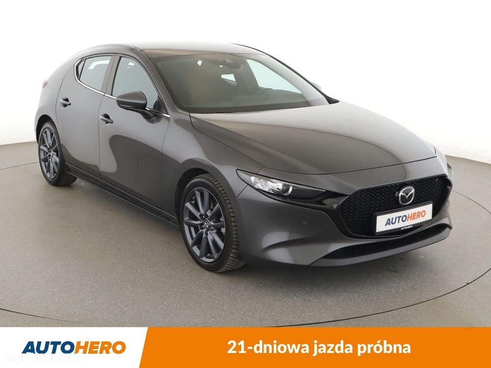 Mazda 3 - 8