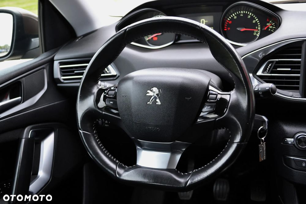 Peugeot 308 155 THP Premium - 23