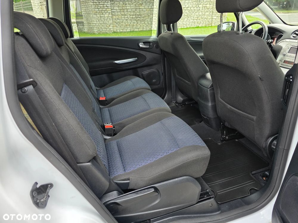 Ford Galaxy 2.0 Business Edition - 10