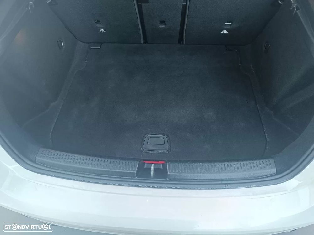 Mercedes-Benz A 180 d 7G-DCT AMG Line - 20