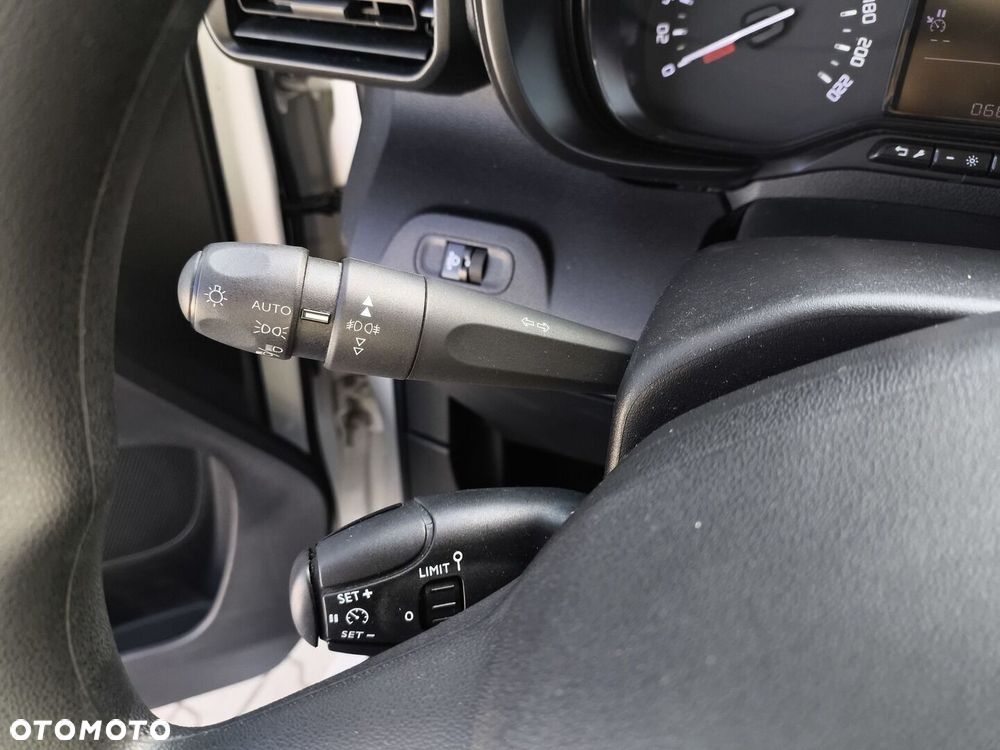 Toyota PROACE CITY - 25