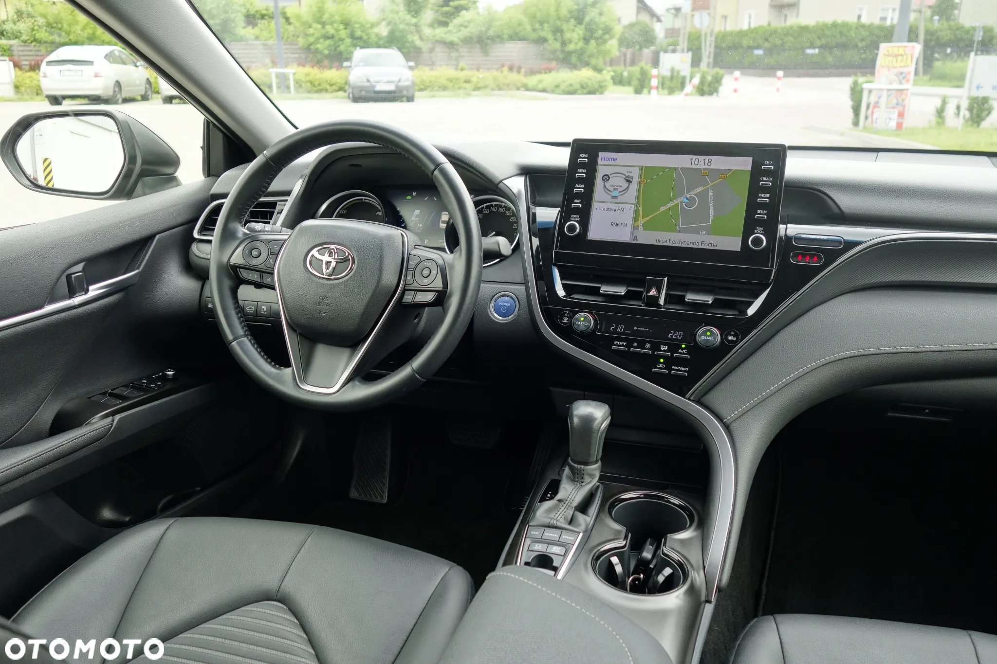 Toyota Camry 2.5 Hybrid Prestige CVT - 10