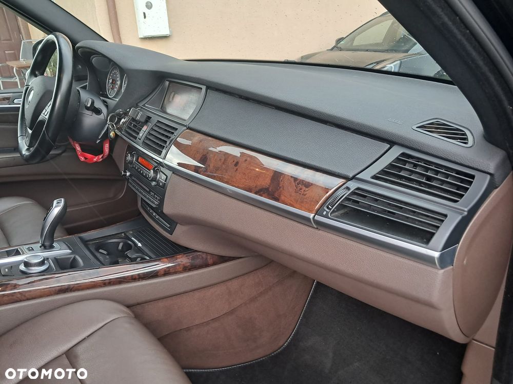 BMW X5 3.5d xDrive - 12