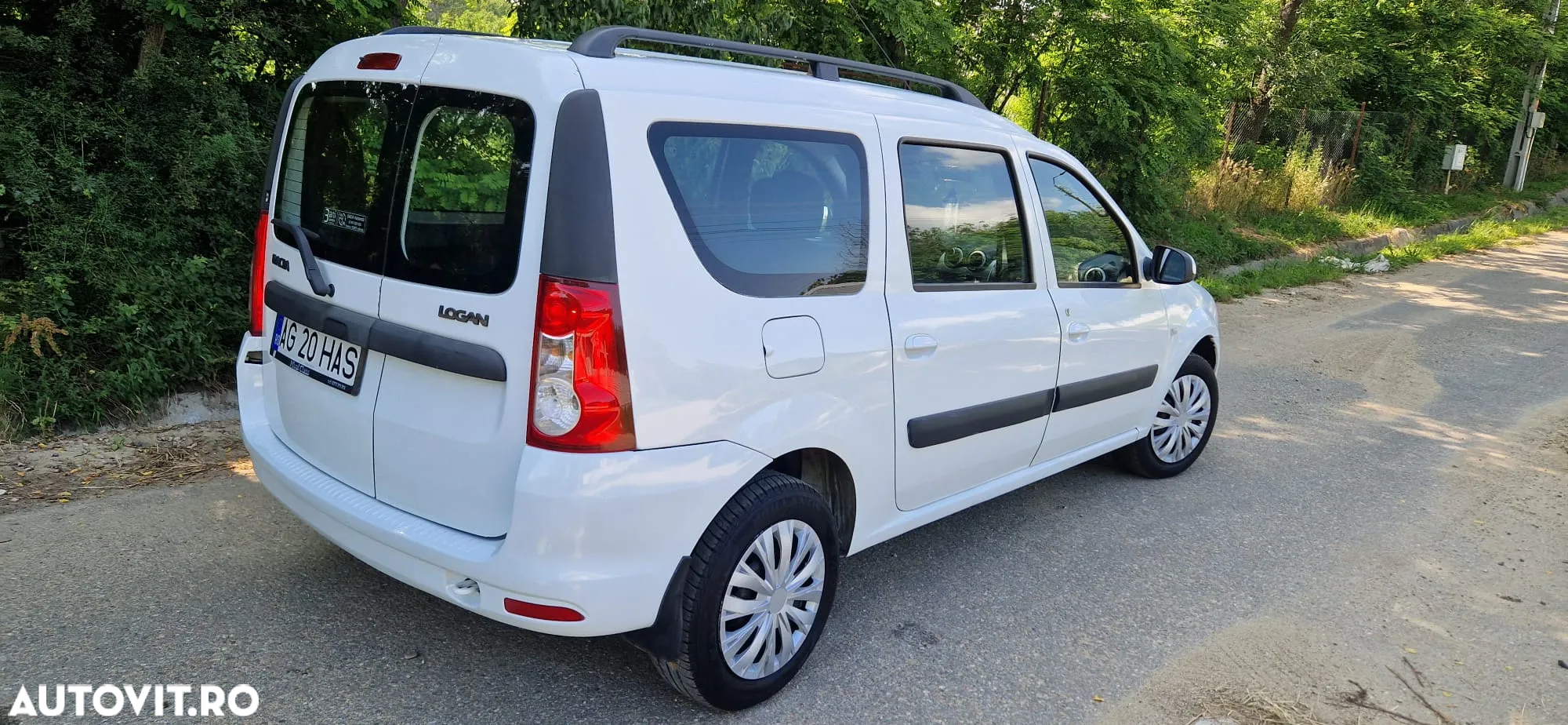 Dacia Logan MCV 1.6 MPI Laureate - 3