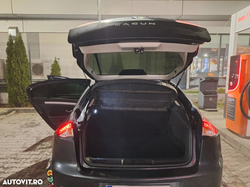 Renault Laguna Grandtour dCi 150 FAP Bose - 6