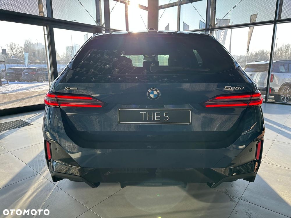 BMW Seria 5 520d xDrive mHEV - 5