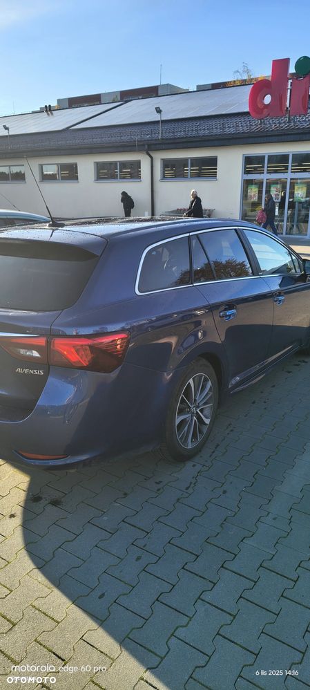 Toyota Avensis 2016 photo 2