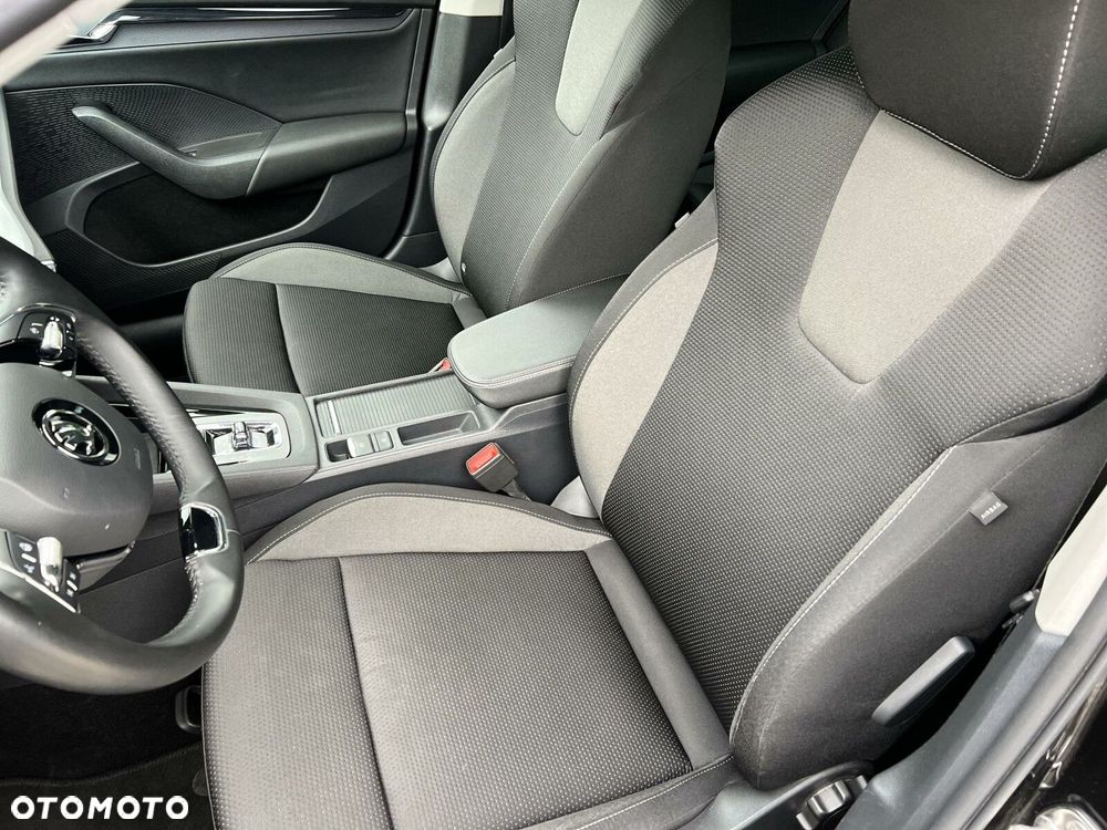 Skoda Octavia 2.0 TDI SCR Style DSG - 18