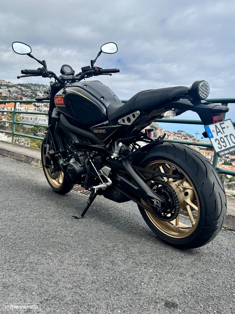Yamaha XSR - 4