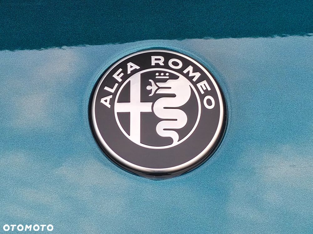 Alfa Romeo Junior 1.2 VGT Ibrida Ti - 4