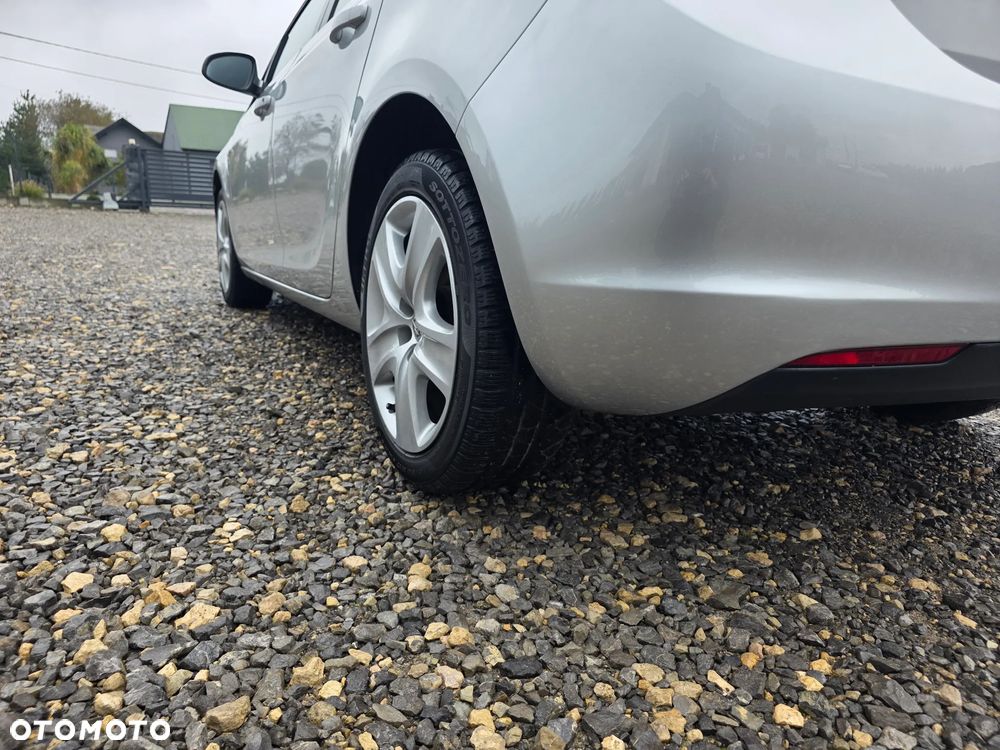 Opel Astra 1.6 Active - 25