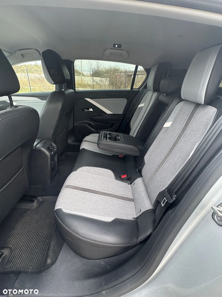 Opel Astra 1.5 CDTI Elegance S&S - 22