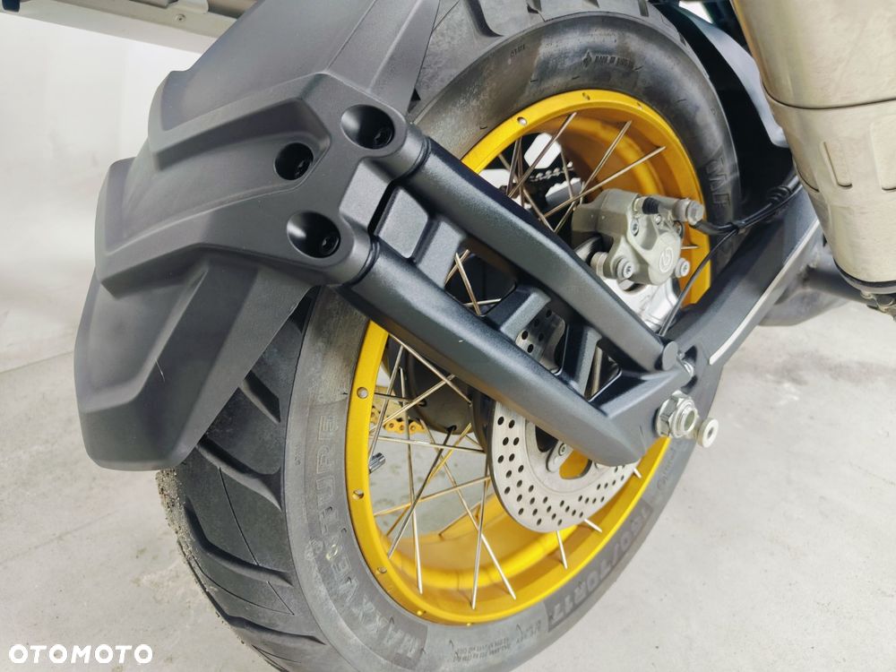 QJMOTOR SRT 800SX - 11