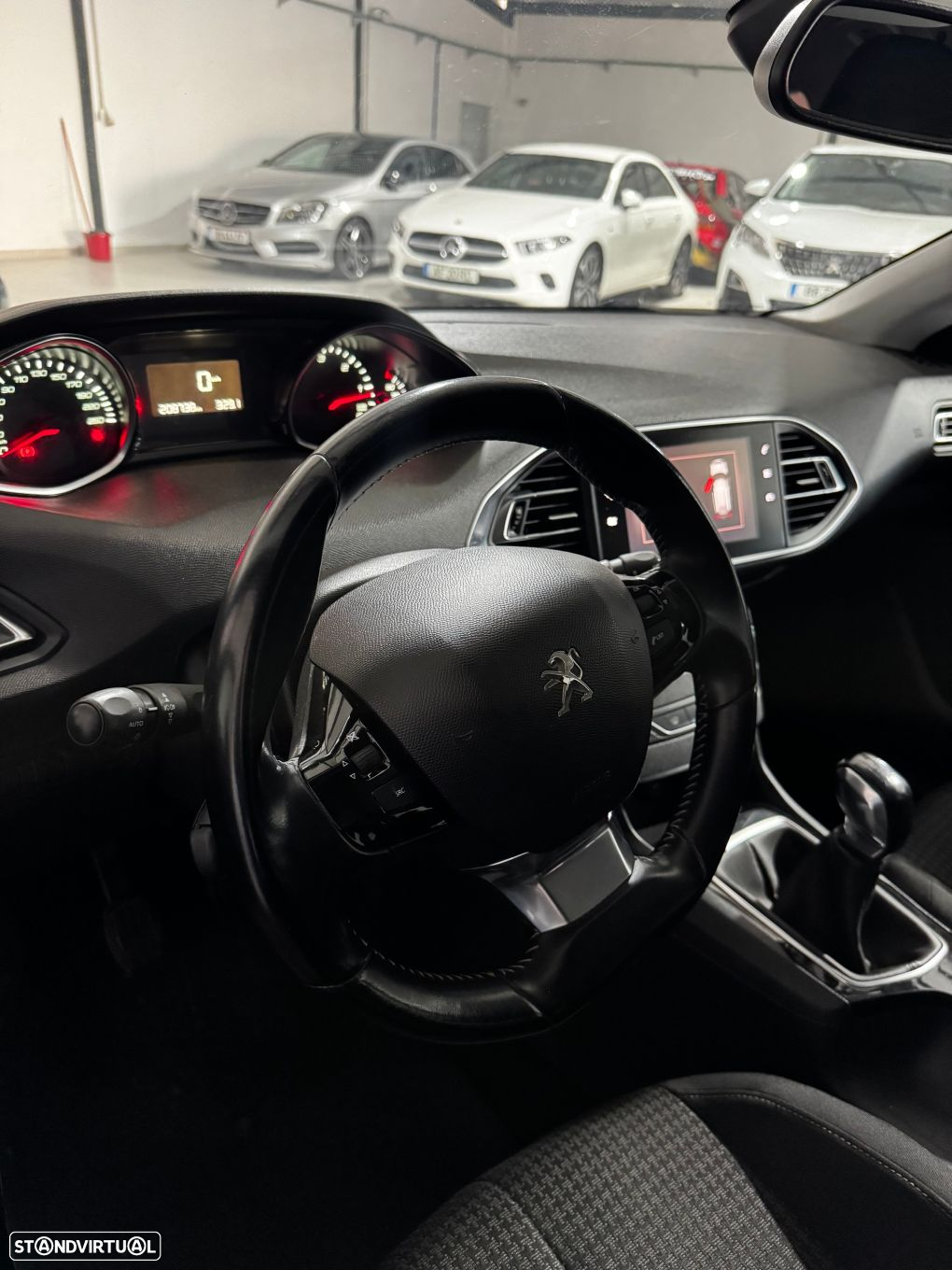 Peugeot 308 SW 1.6 BlueHDi Active - 12