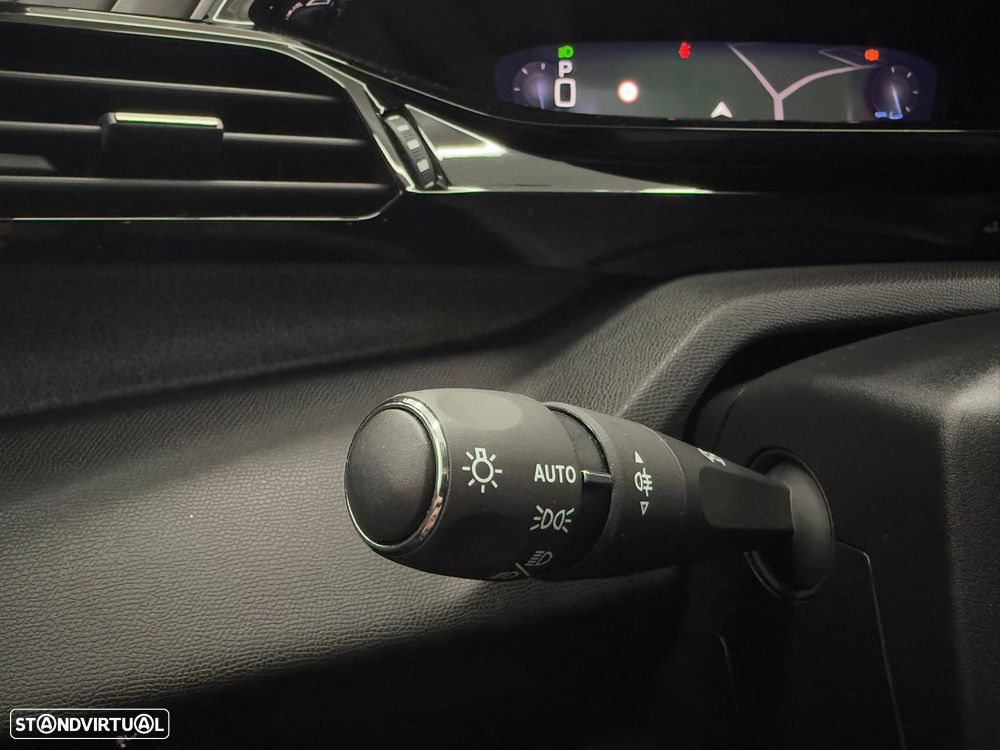 Peugeot 308 SW 1.5 BlueHDi Allure Pack EAT8 - 24