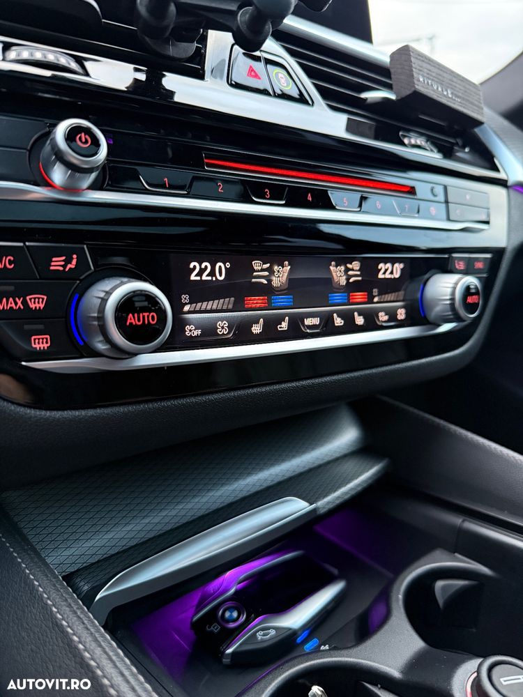 BMW Seria 5 520d Touring Aut. M Sport Edition - 14