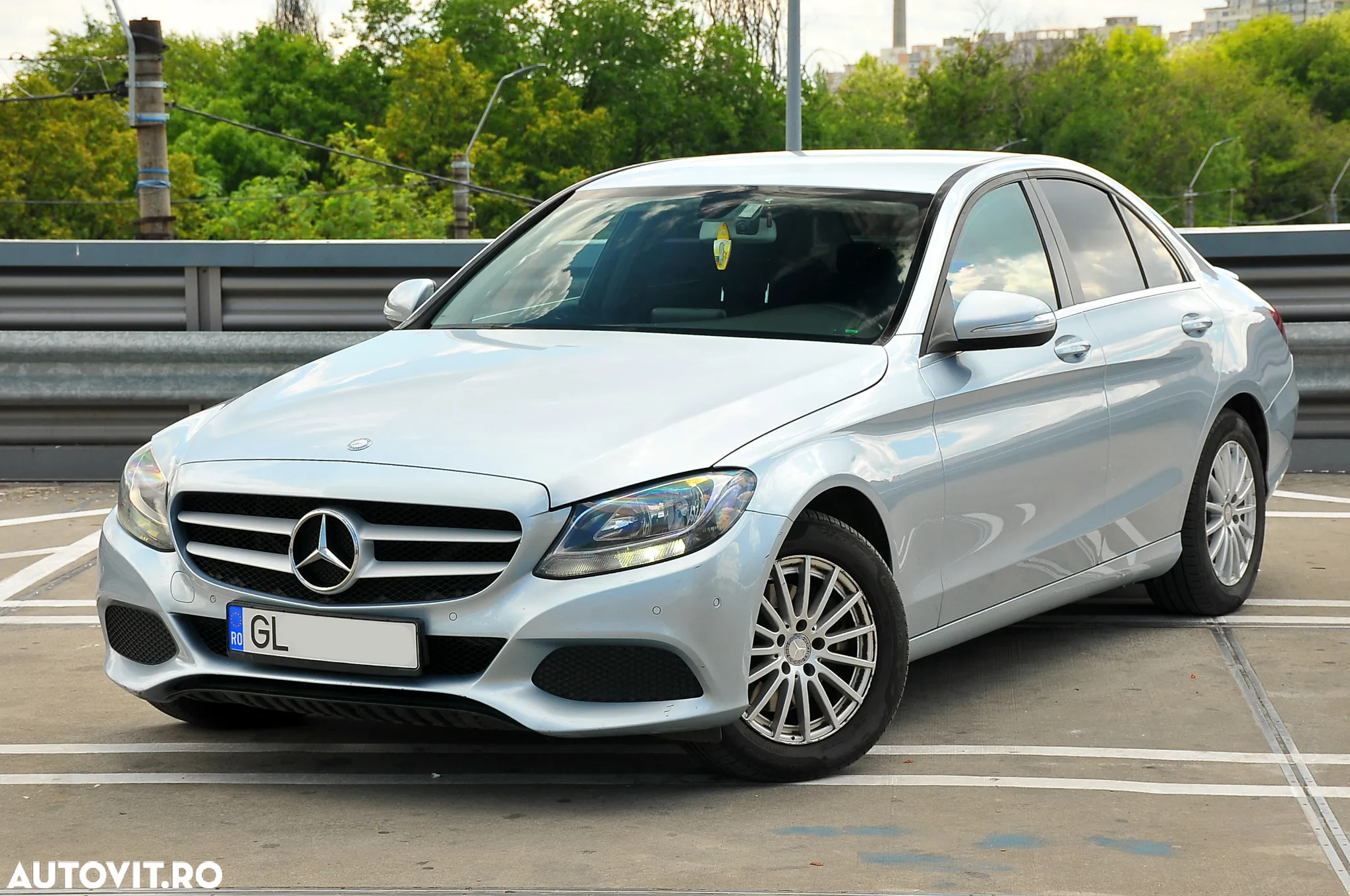 Mercedes-Benz C 220 d T 9G-TRONIC Avantgarde - 9