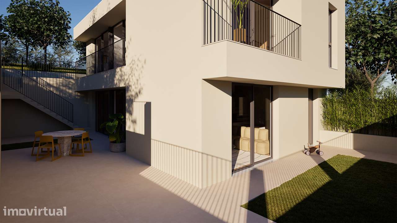 Terreno com Projeto Aprovado | Moradia Unifamiliar V3 - Grande imagem: 4/19