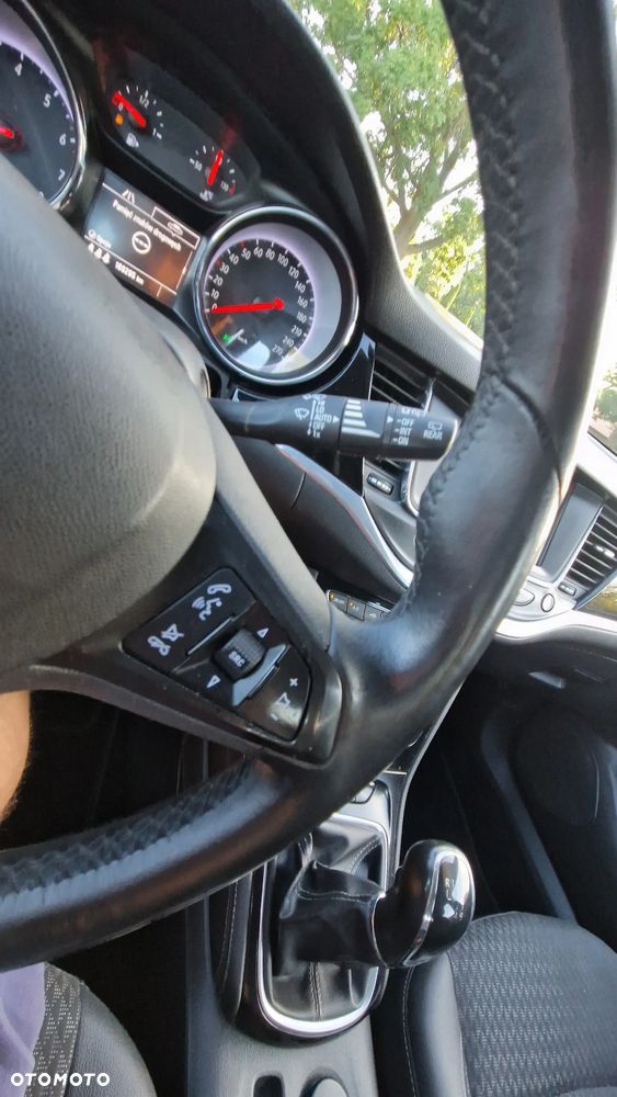 Opel Astra 1.4 Turbo Edition Sport - 28