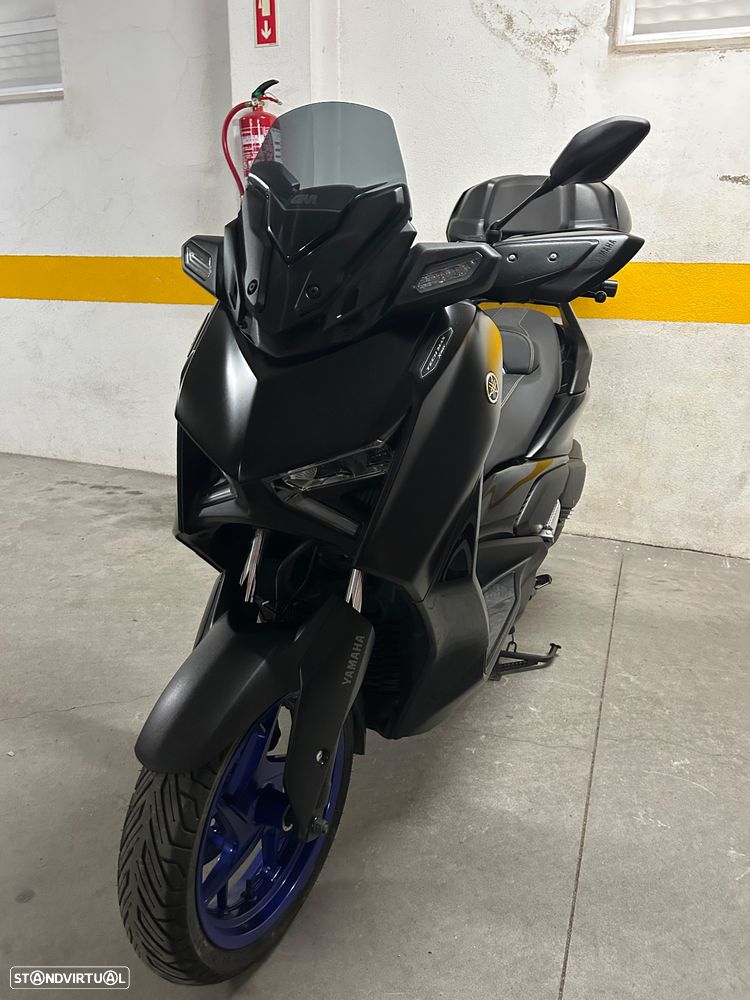 Yamaha X-Max Tech max - 7