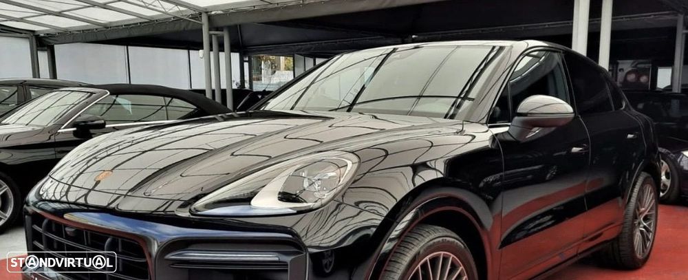 Porsche Cayenne Coupé E-Hybrid - 6