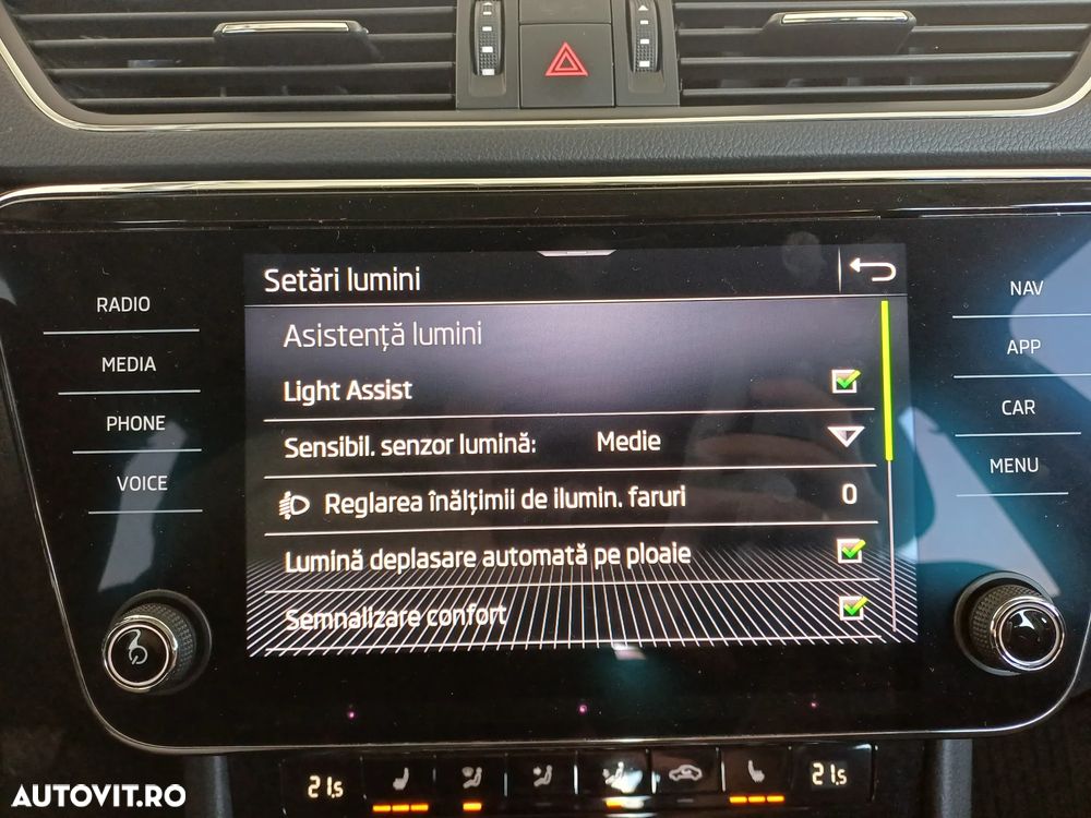 Skoda Superb 1.5 TSI Ambition - 23