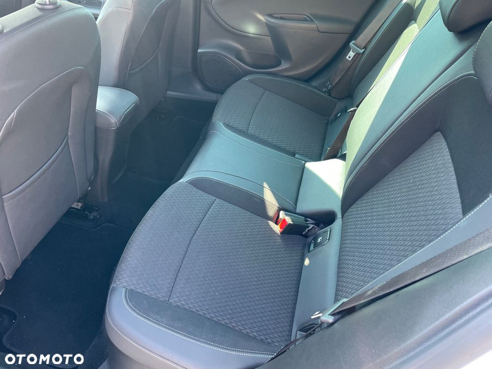 Opel Astra 1.6 D Start/Stop Innovation - 10