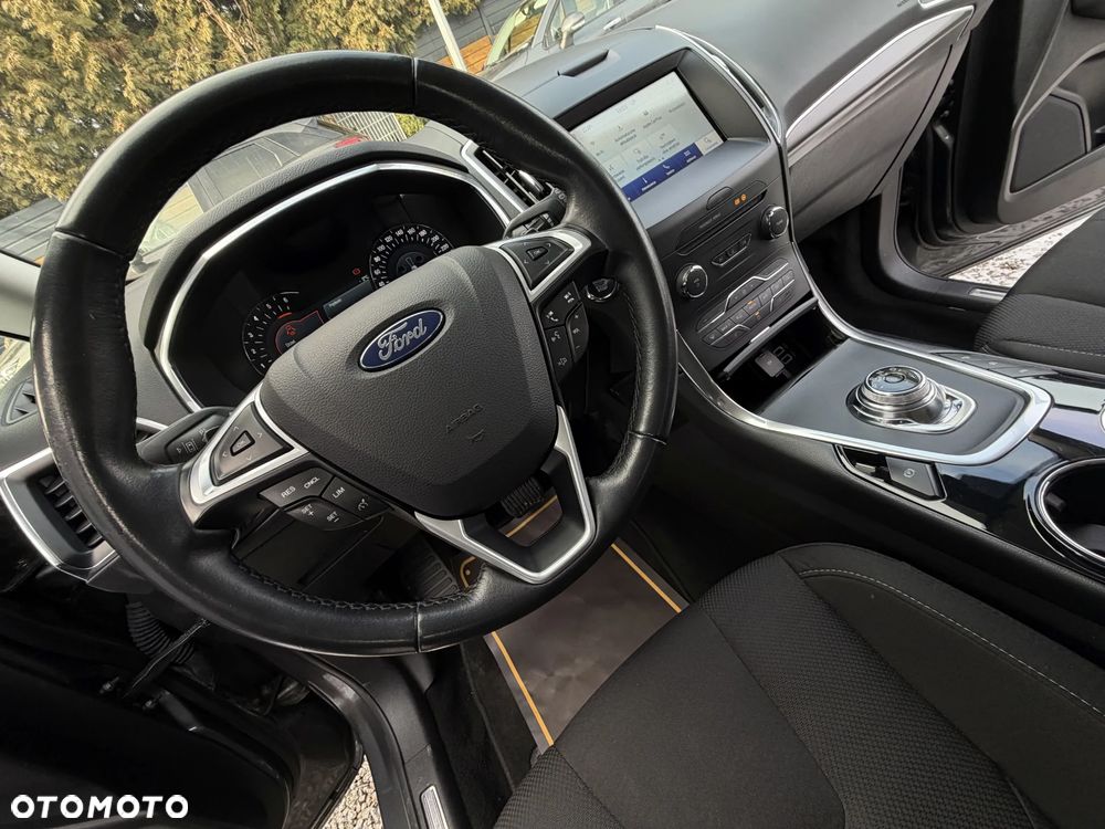 Ford S-Max 2.0 EcoBlue Titanium - 30