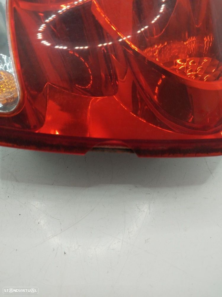 Farolim Stop Dto Chevrolet Aveo / Kalos Hatchback (T200) - 3
