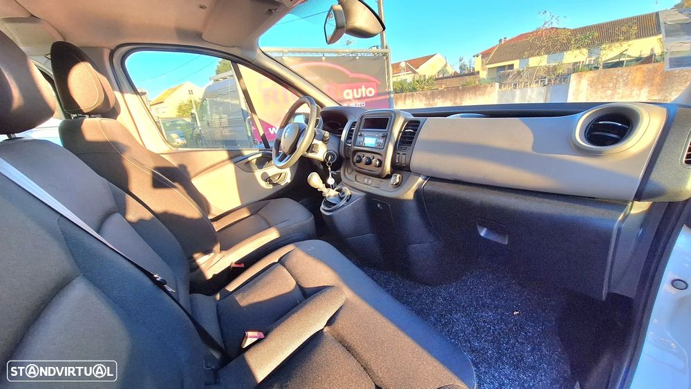 Renault Trafic 1.6 dCi L2H1 1.2T SS - 9