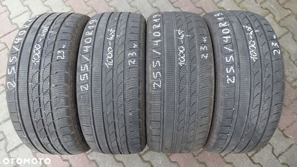 Opony zimowe 255/40R19 Trackmax Ice-Plus 100V 2023r. - 1