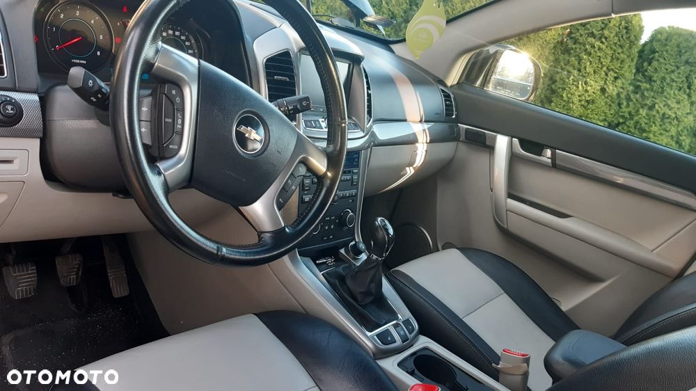 Chevrolet Captiva 2.2 Diesel 4WD LT+ - 28