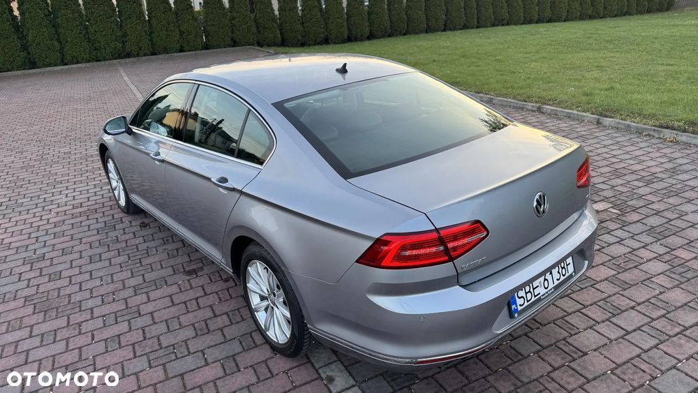 Volkswagen Passat 1.8 TSI BMT Highline - 9