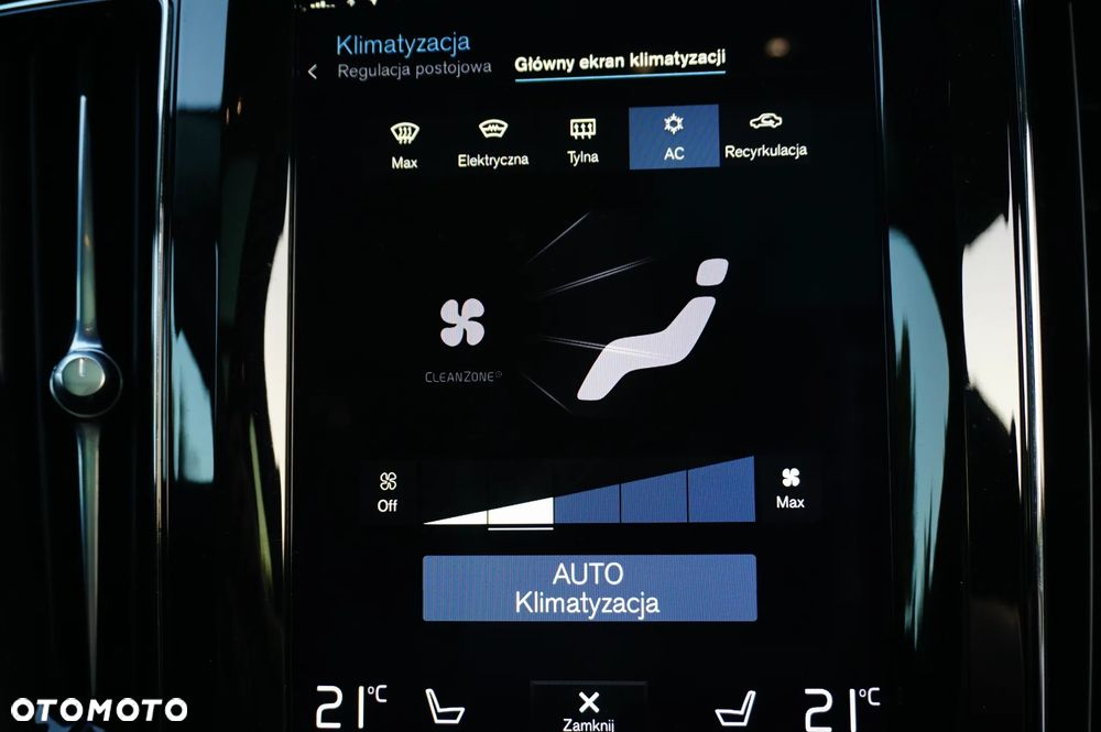 Volvo XC 60 - 28
