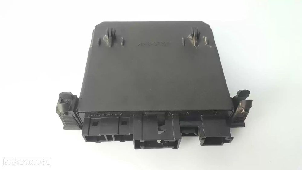 CENTRALINA FECHO MERCEDES-BENZ CLASSE C 2004 -2038202285 - 2