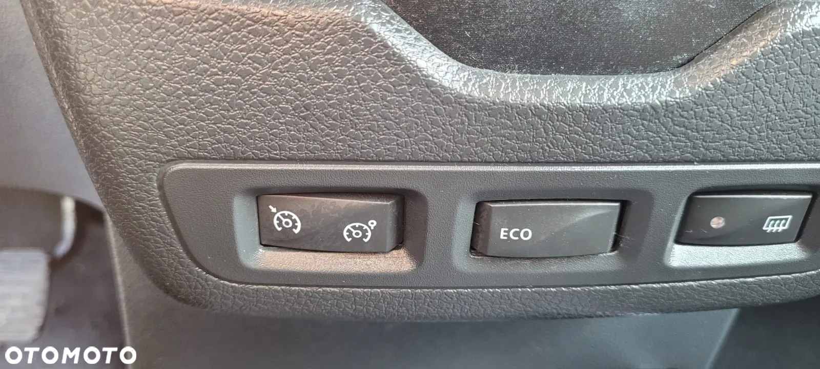 Dacia Lodgy 1.6 Access - 12