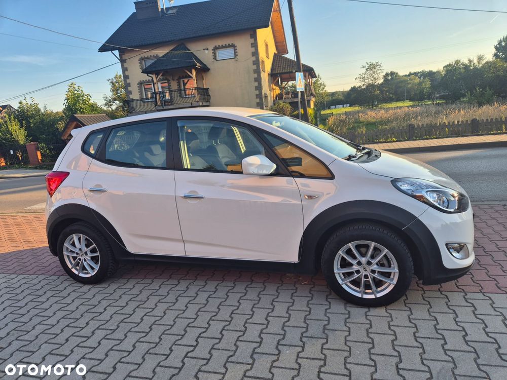 Hyundai ix20 - 11