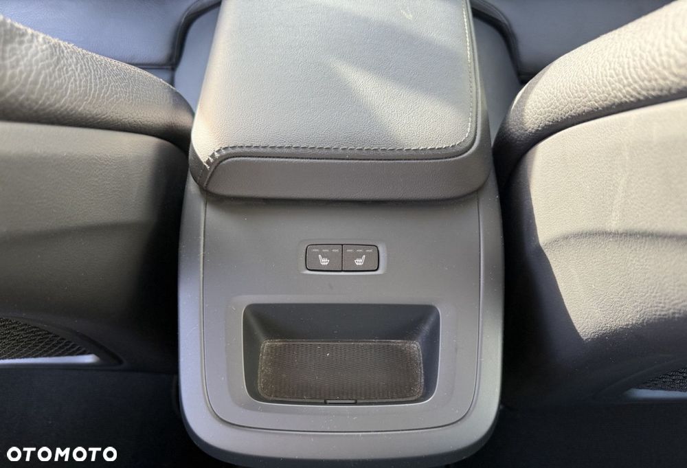 Volvo XC 60 - 24