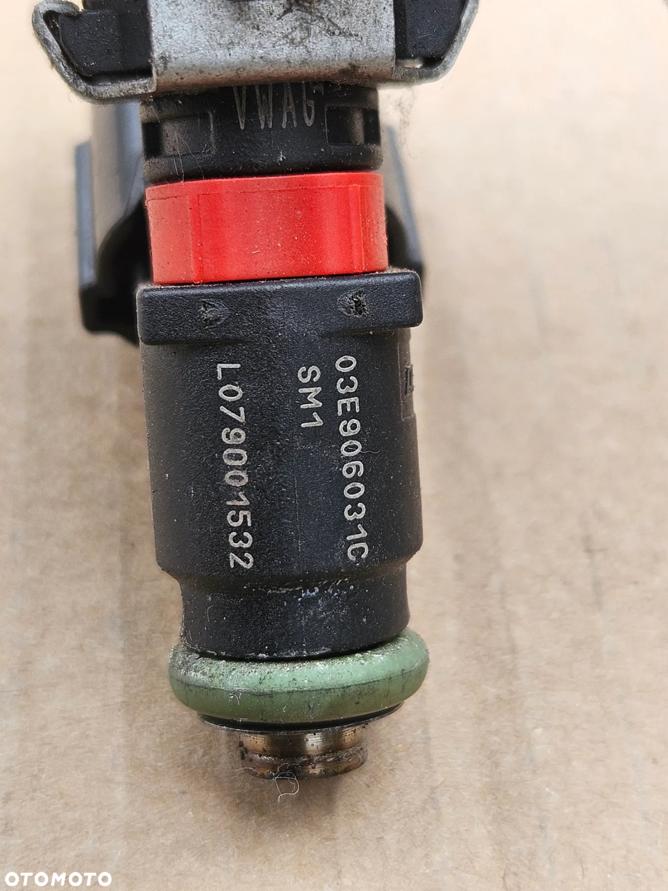 VW Polo 9N Skoda Fabia Seat Ibiza  wtryskiwacz listwa wtryskowa 1.2 12V 03E906031 03E133320 A 03E906031C - 8